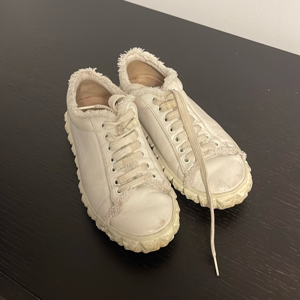 SAM EDELMAN sneakers with flower sole!